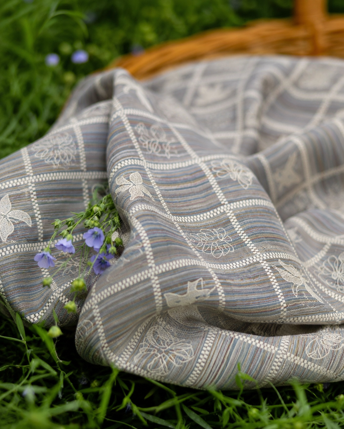 Embroidered Jacquard Cotton Fabric - image 7