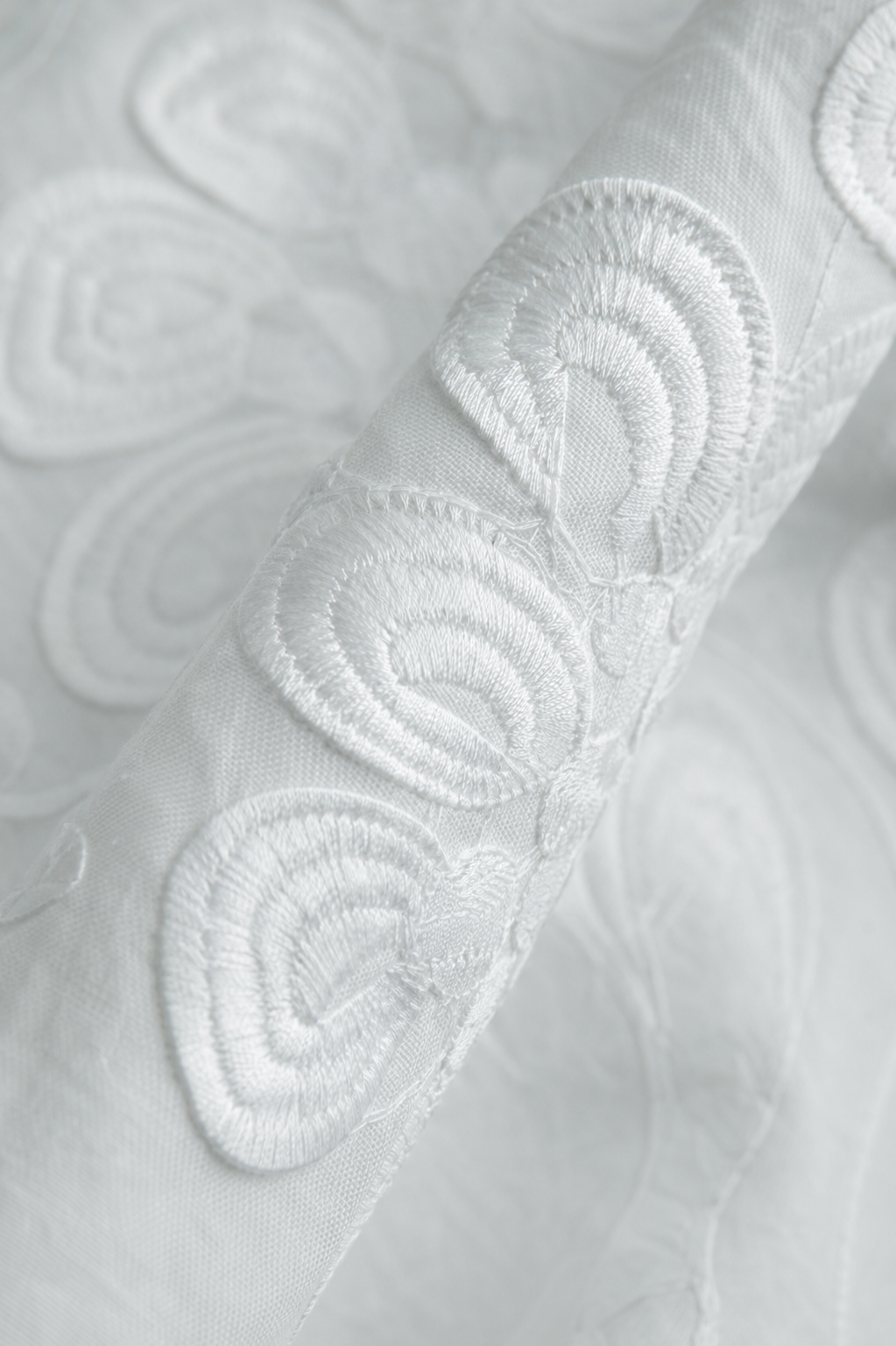 3D Floral Appliqué Embroidery Fabric - image 5